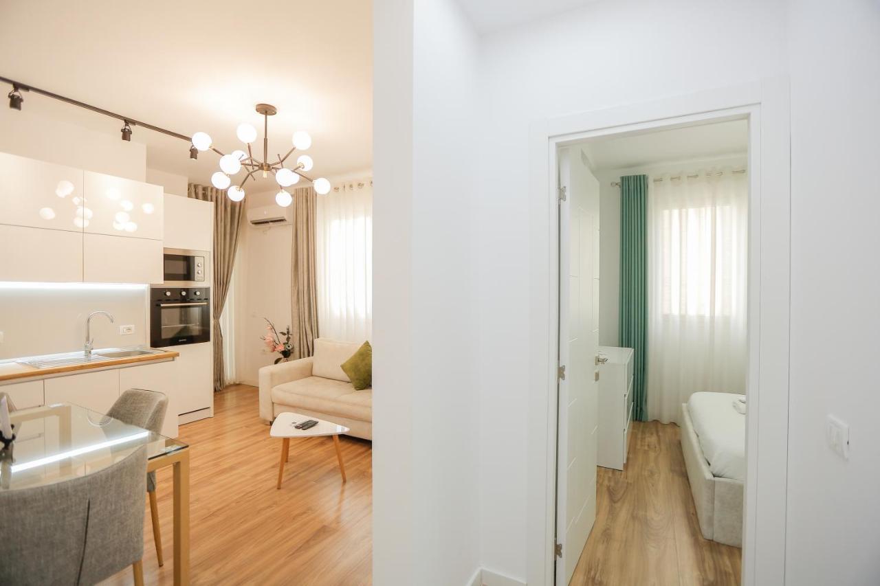 Miku Apartment-stunning At Taiwan Appartamento Tirana